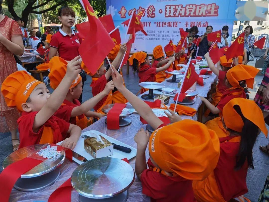 灰色体恤搭牛仔裤,青春又甜美,这样的穿衣风格你喜欢吗?-专业的有问必答平台